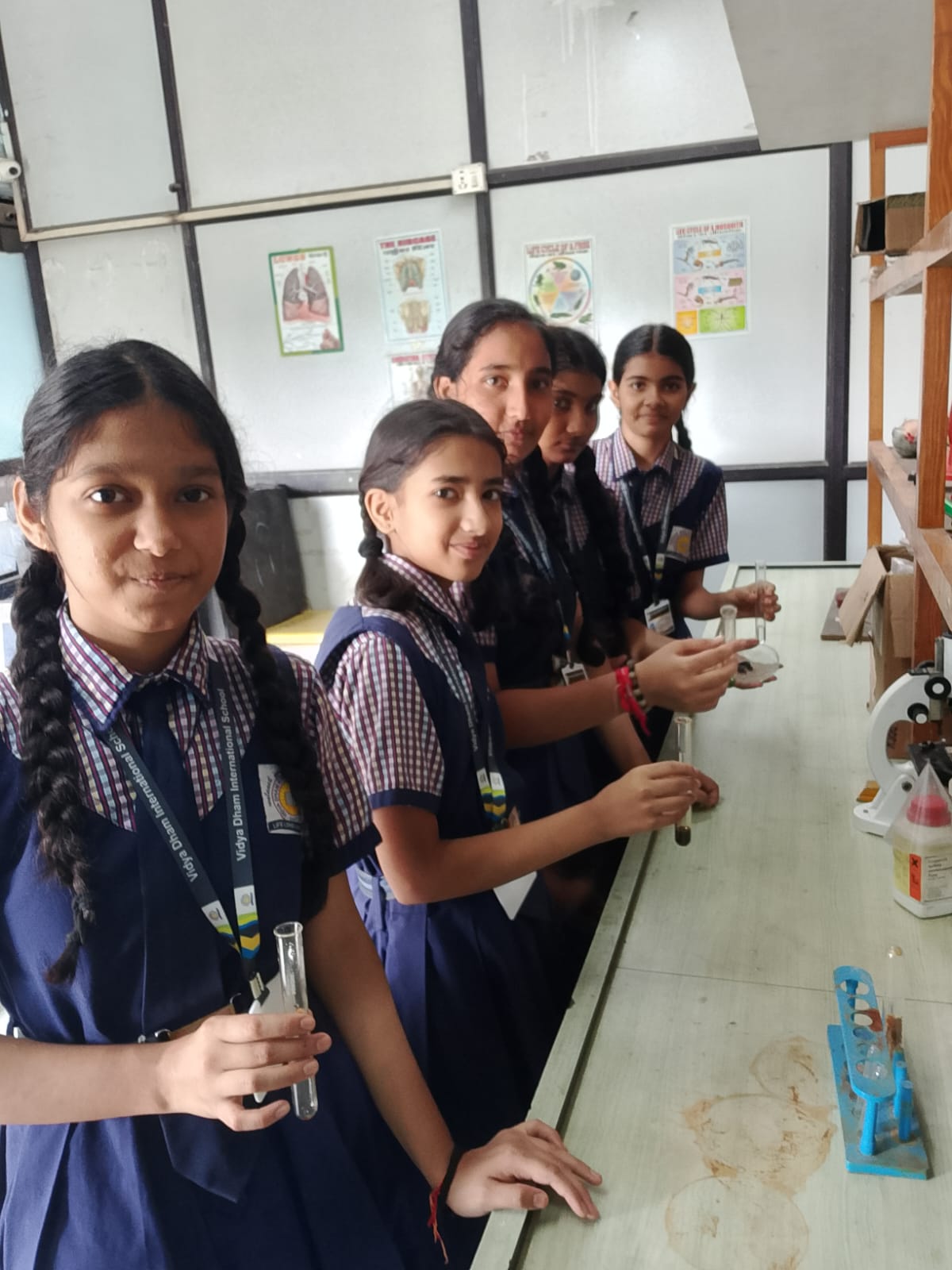 Science Lab - photo 3